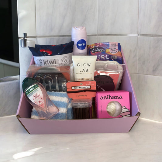 Everyday Essentials Period Box  FREE SHIPPING